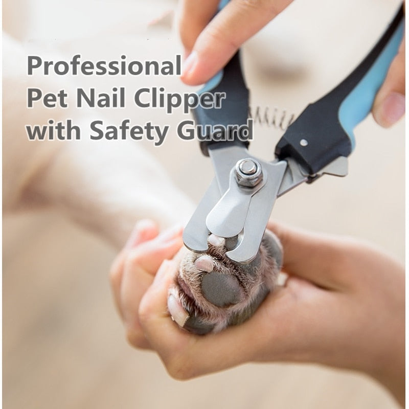 Professional Pet Nail Clipper with Safety Guard made of Stainless Steel.
