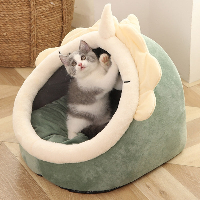 Cat Bed that is Warm